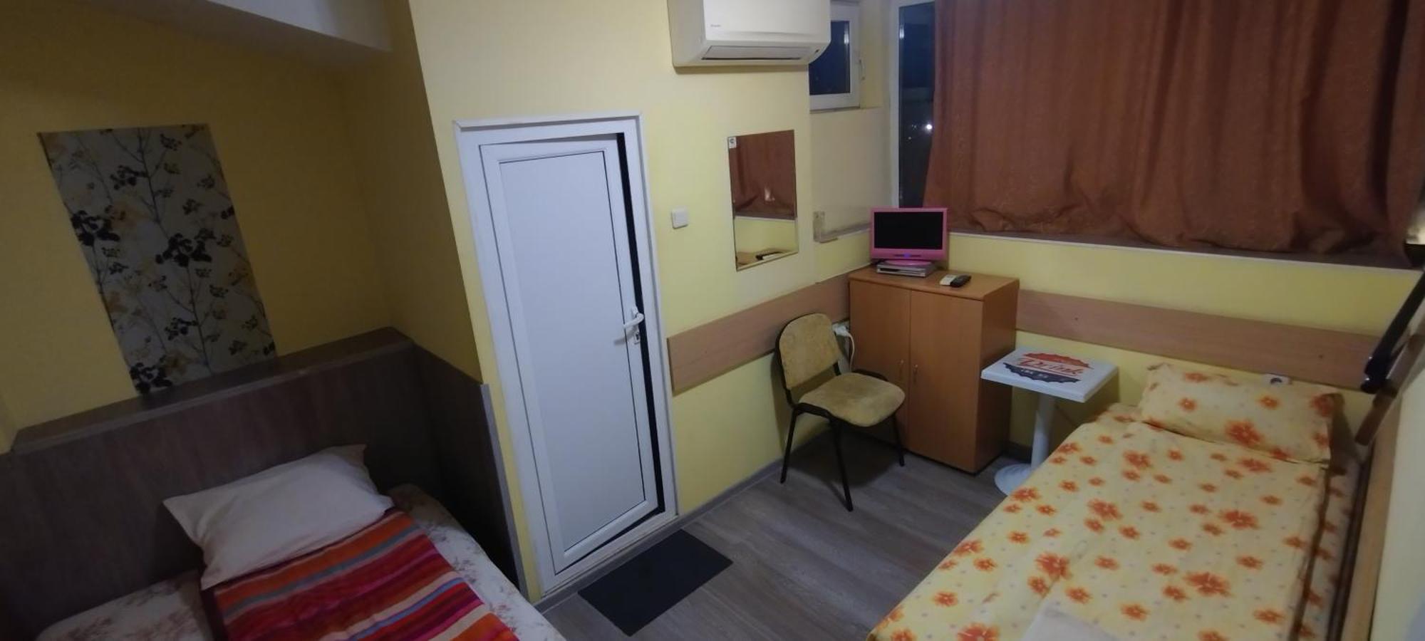 East Gate Guest Rooms Plovdiv Exteriör bild