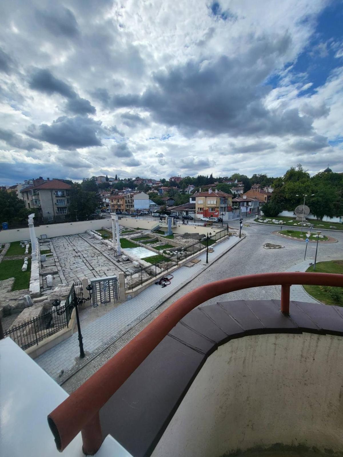 East Gate Guest Rooms Plovdiv Exteriör bild