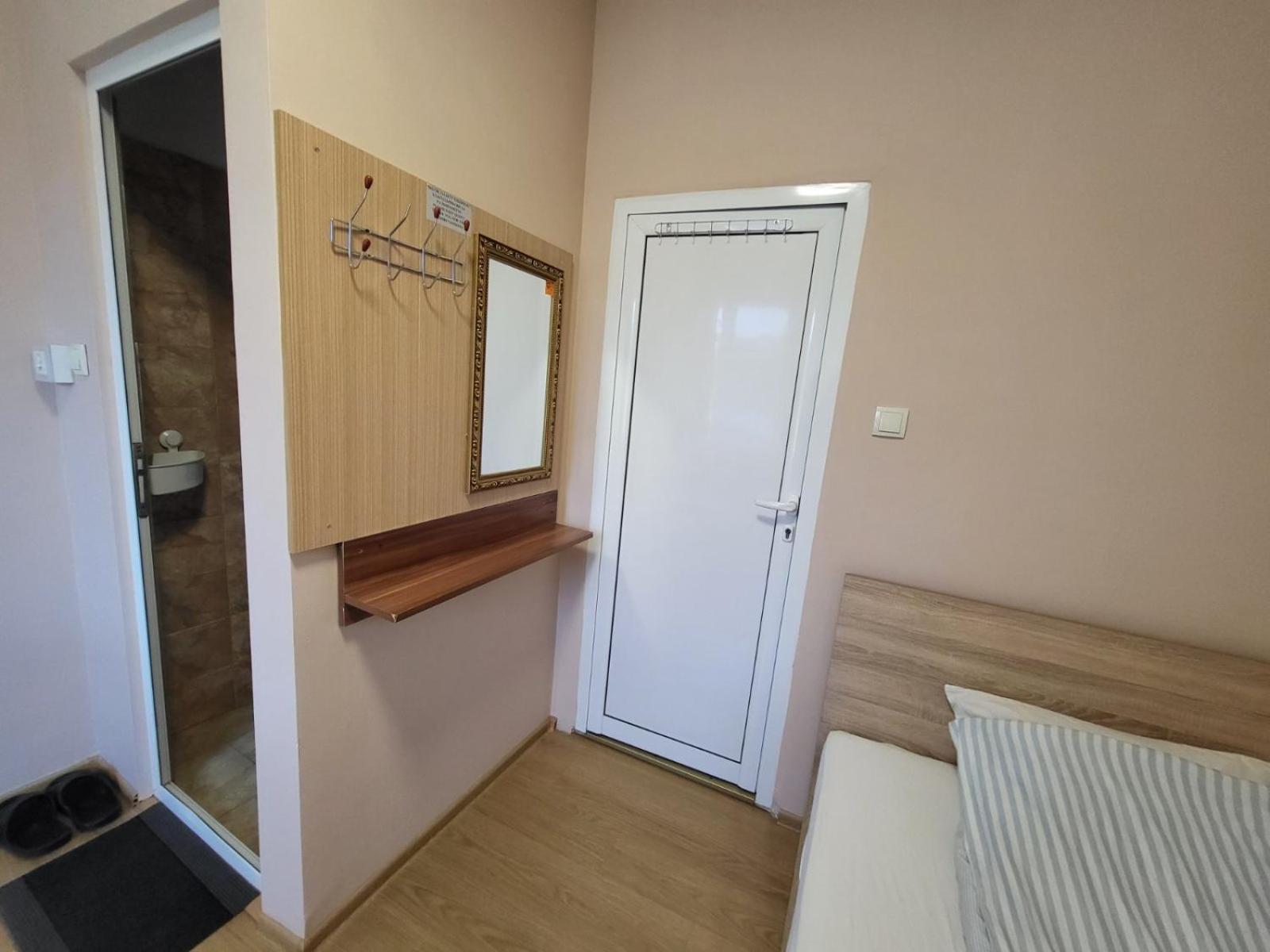 East Gate Guest Rooms Plovdiv Rum bild