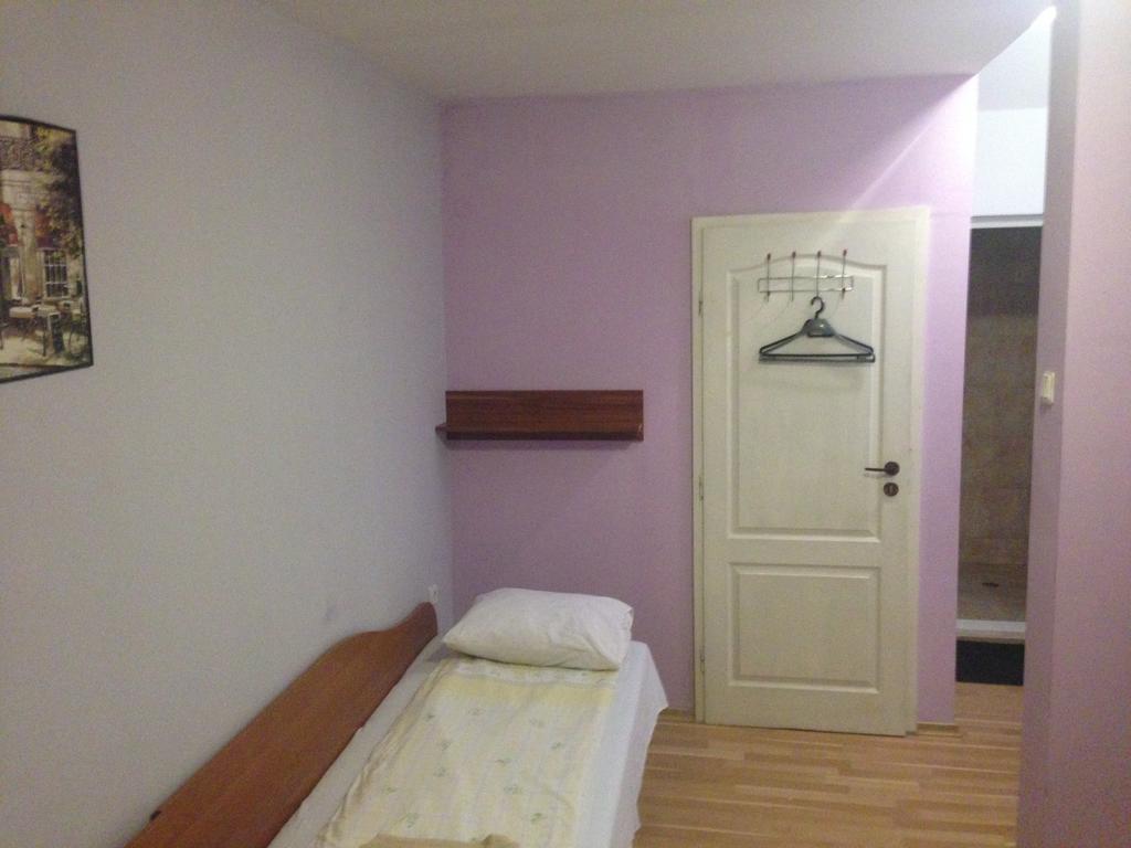 East Gate Guest Rooms Plovdiv Exteriör bild